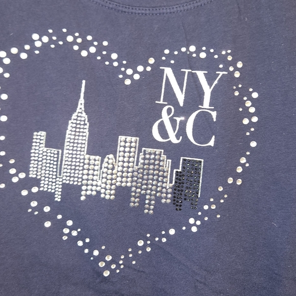 Ny&c tshirt - Picture 2 of 3